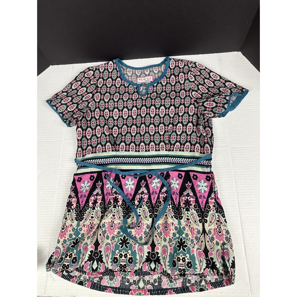 Koi Scrub Top Floral Women's Size XS Style‎ 146PR Pockets